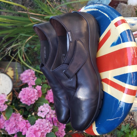 Mephisto Black Luce Flats Size 10 - Picture 6 of 16